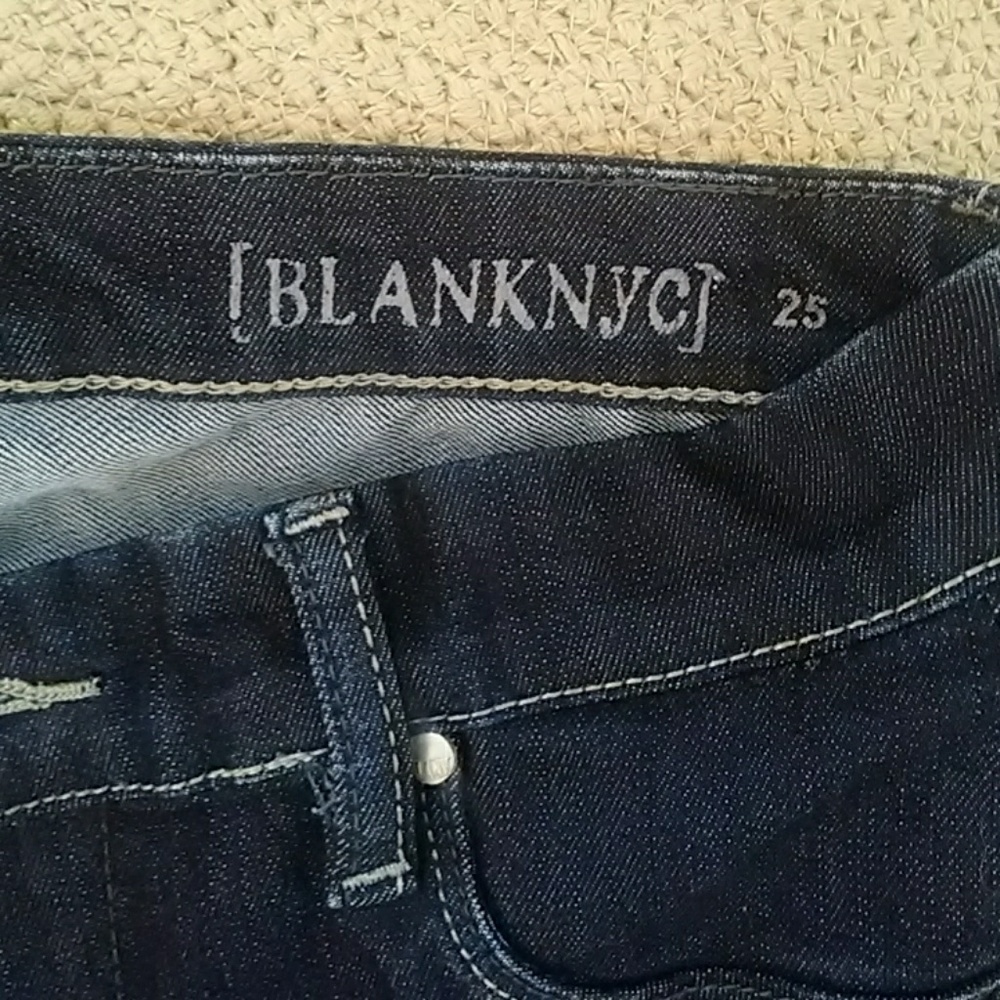 BLANKNYC Jeans - Picture 3 of 6